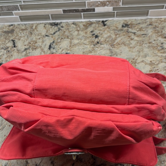 Baggallini Coral Colored Purse - Picture 9 of 14